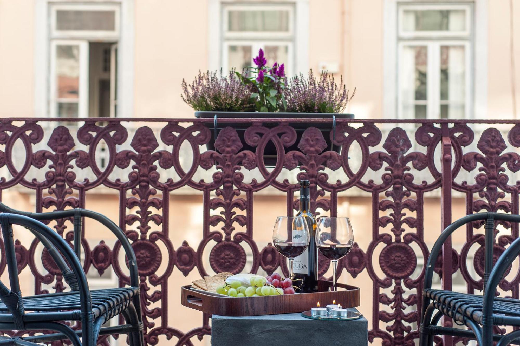 Lisbon Cheese & Wine Suites Luaran gambar